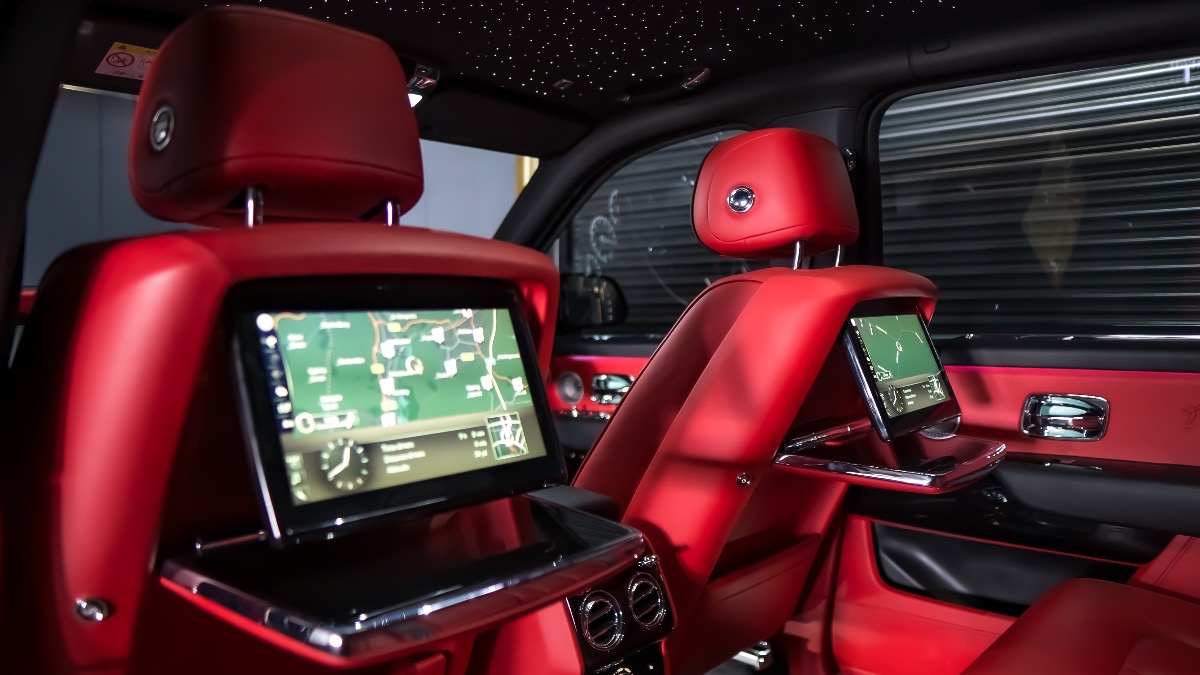 2022 Rolls-Royce Cullinan Image 7